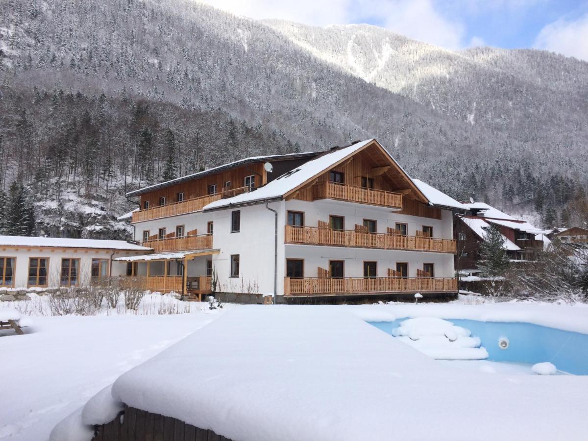 Seehotel Am Hallstaettersee Modern Rooms 上特劳恩 外观 照片