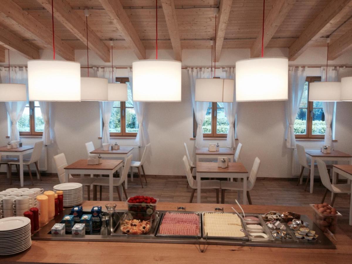 Seehotel Am Hallstaettersee Modern Rooms 上特劳恩 外观 照片